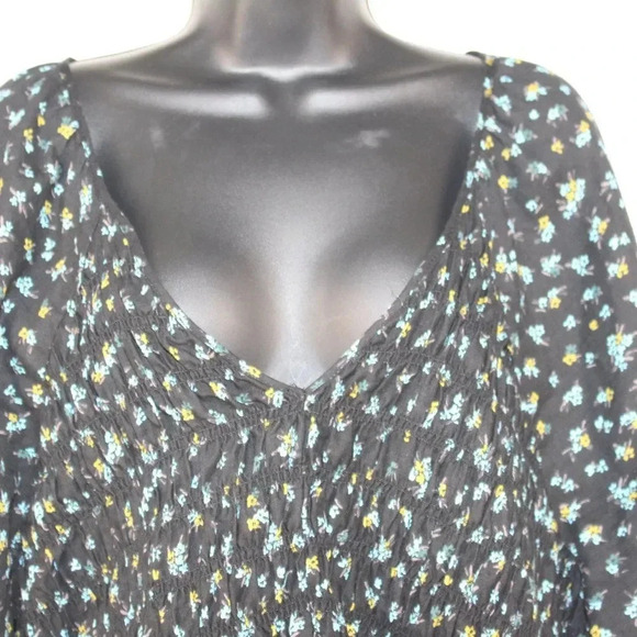 AVA& VIV - Picture 2 of 7